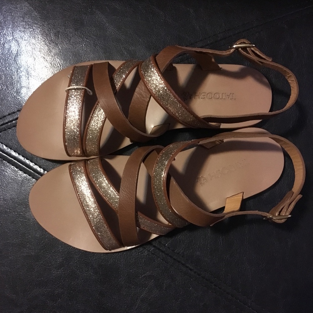 🏆HP🏆 Sz 39 Tatoosh Flat Brown Sandals - Picture 2 of 8